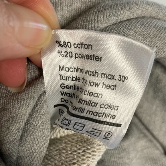 Sincerely Jules Knot Front Gray Sweatshirt - size XS - Picture 9 of 11